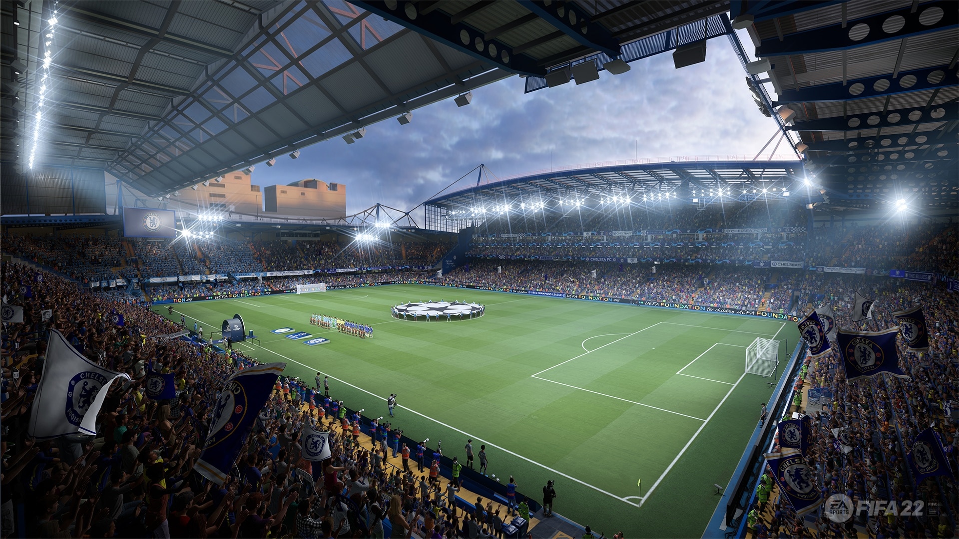 Dans FIFA 22, il y a à nouveau de nombreux stades sous licence. Ici, nous voyons Stamford Bridge. Le terrain de Chelsea FC.