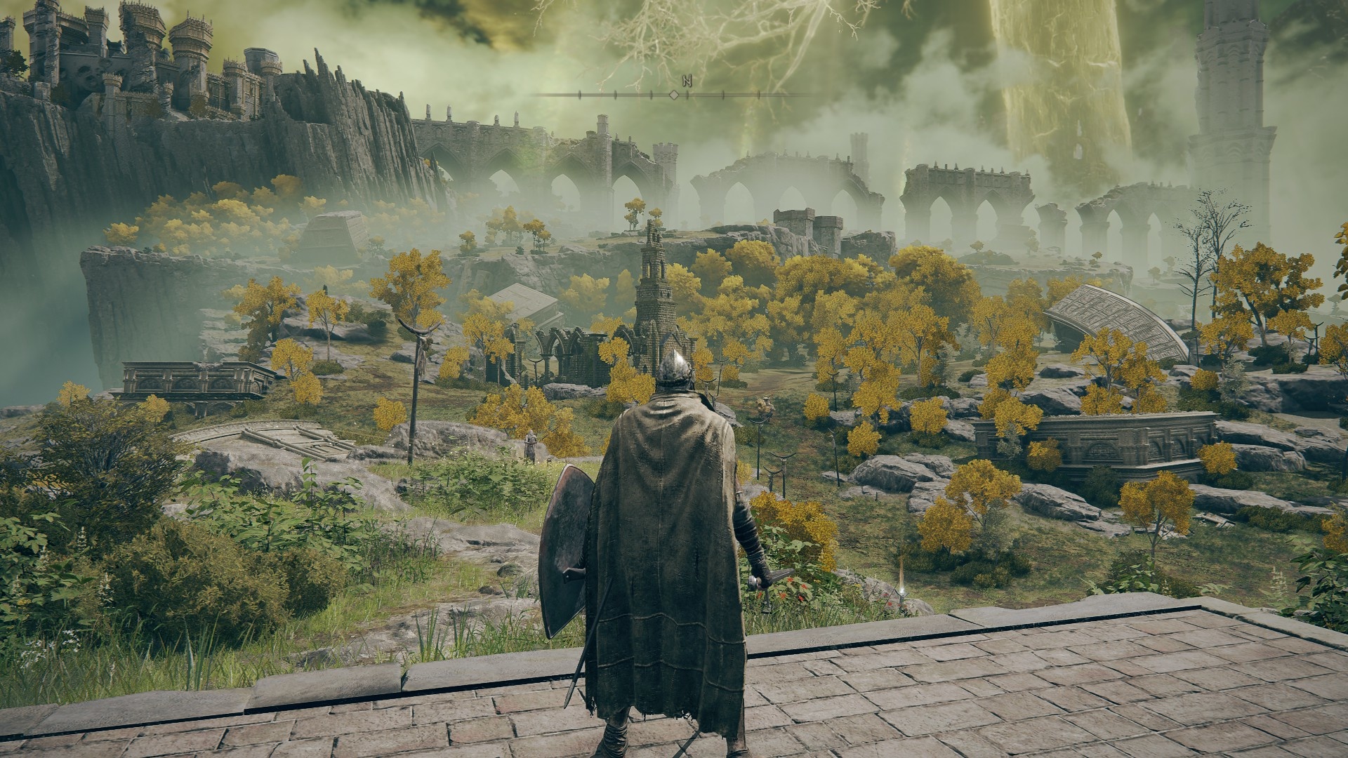 Even a glimpse of the first area, Limgrave, at the start of the game reveals many interesting locations and details such as a golden horseman roaming the landscape or a dilapidated church that may be hiding something useful.