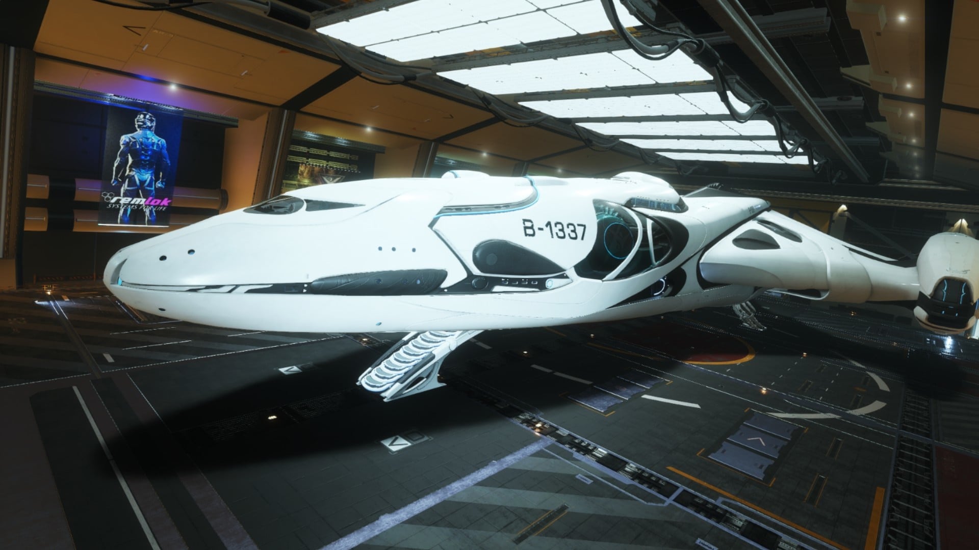 So that some pirates don't get on my nerves every five minutes, I got myself a bigger mining spaceship.