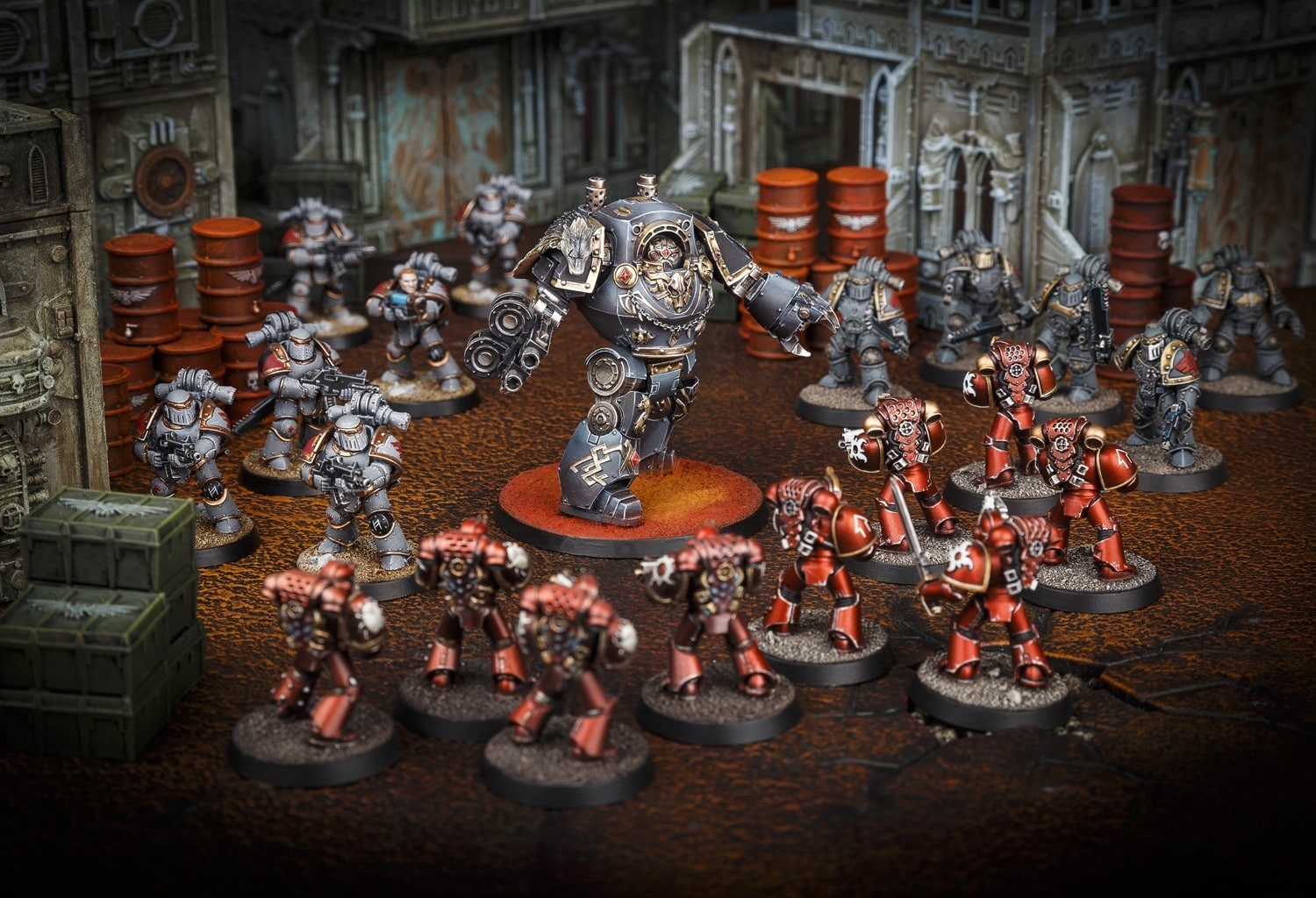 (Warhammer 40k is first and foremost a tabletop game: Space Marines of the Space Wolves fight on the side of the Empire against Space Marines of the Thousand Sons allied with Chaos.)