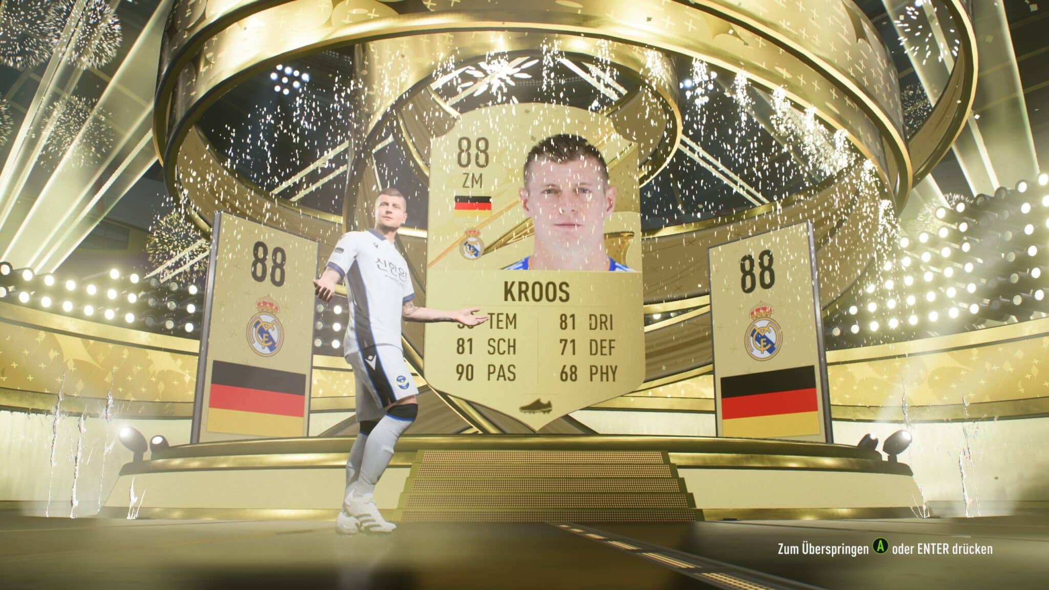 (If you draft a strong player in FUT, you get fireworks and lots of crash, boom, bang.)