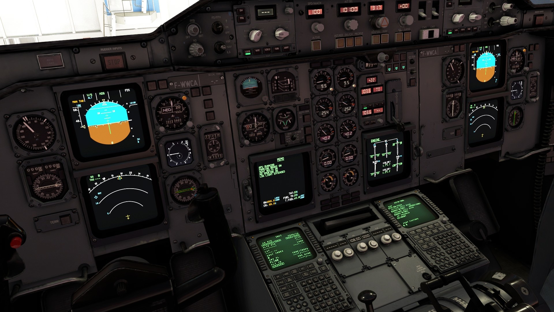 (O cockpit do A310 transpira uma atmosfera maravilhosa dos anos 80 e lembra mais um Boeing 737 antigo do que os modelos Airbus modernos)