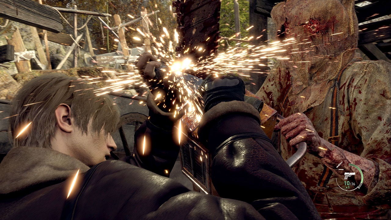 (Leon ora può anche parare gli attacchi con una motosega. Che figata)